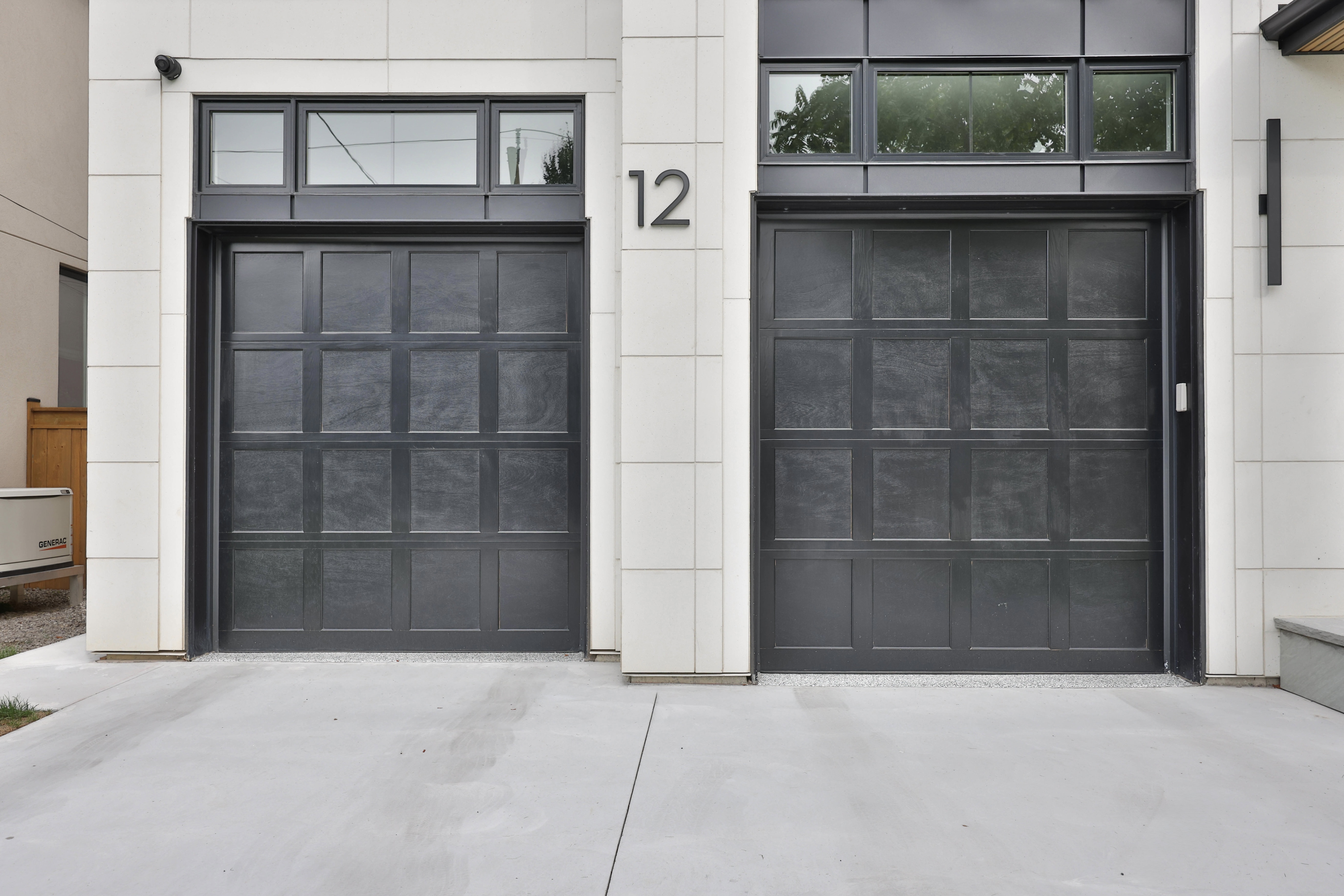 Outdoor Front view 4