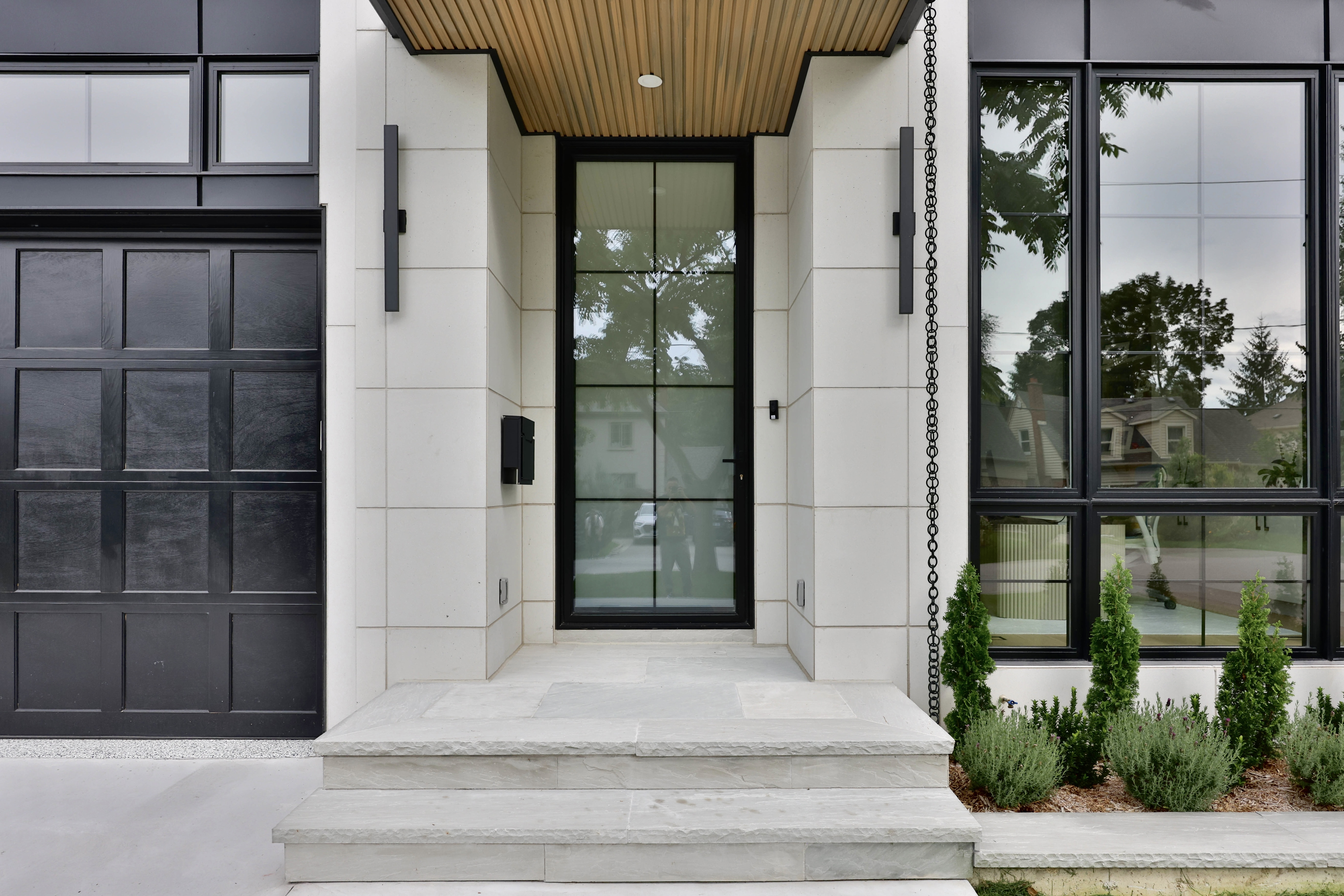 Outdoor Front view 5